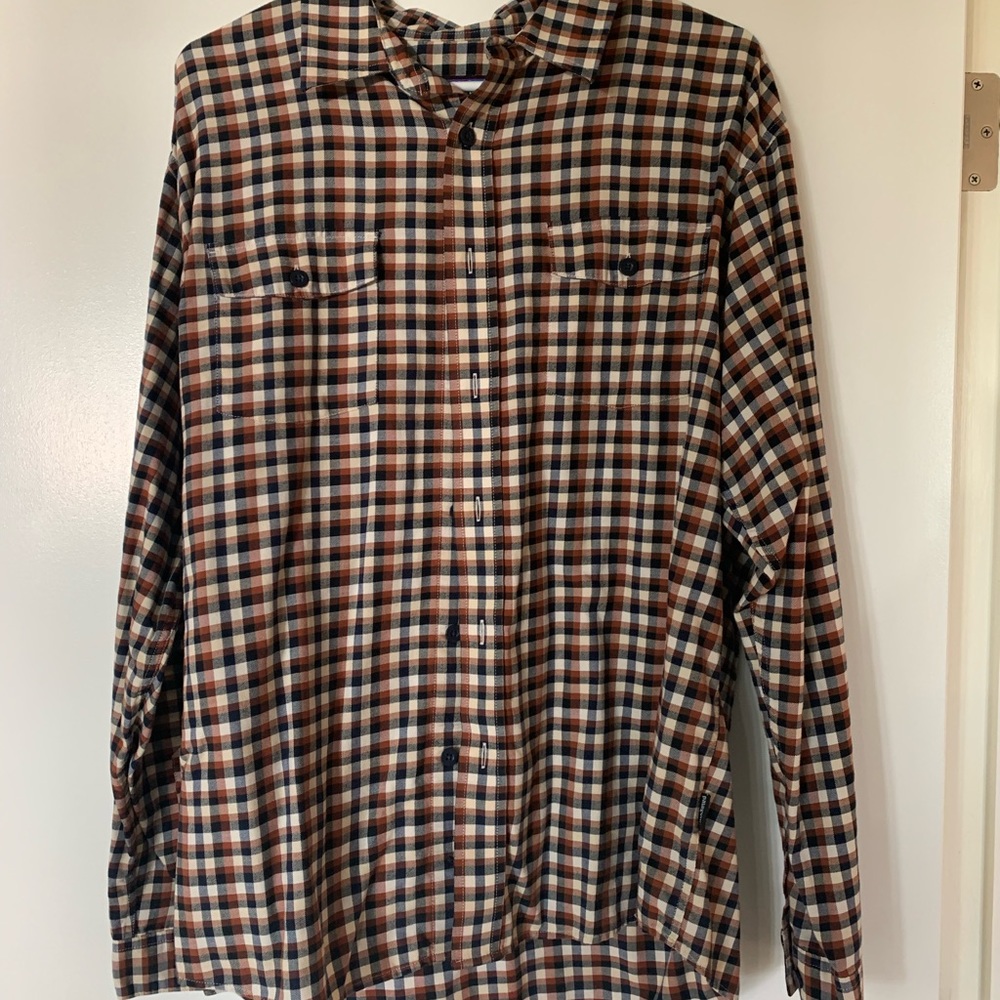Patagonia Mid-weight Shirt.